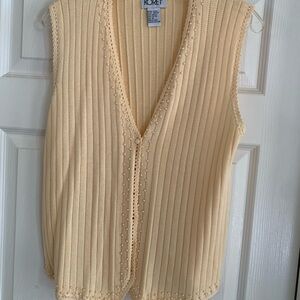 Koret Pale Yellow Ribbed Sleeveless Button Front Vest